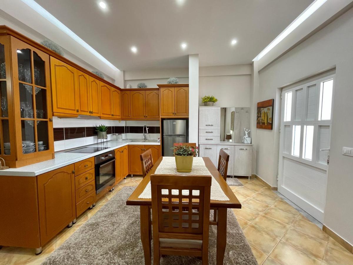 Melina Apartments Sarandë 외부 사진